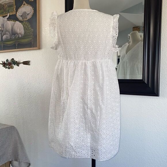 Womens V-Neck Flutter Sleeve Eyelet Detail Fit & Flare Dress White Large - Picture 4 of 9